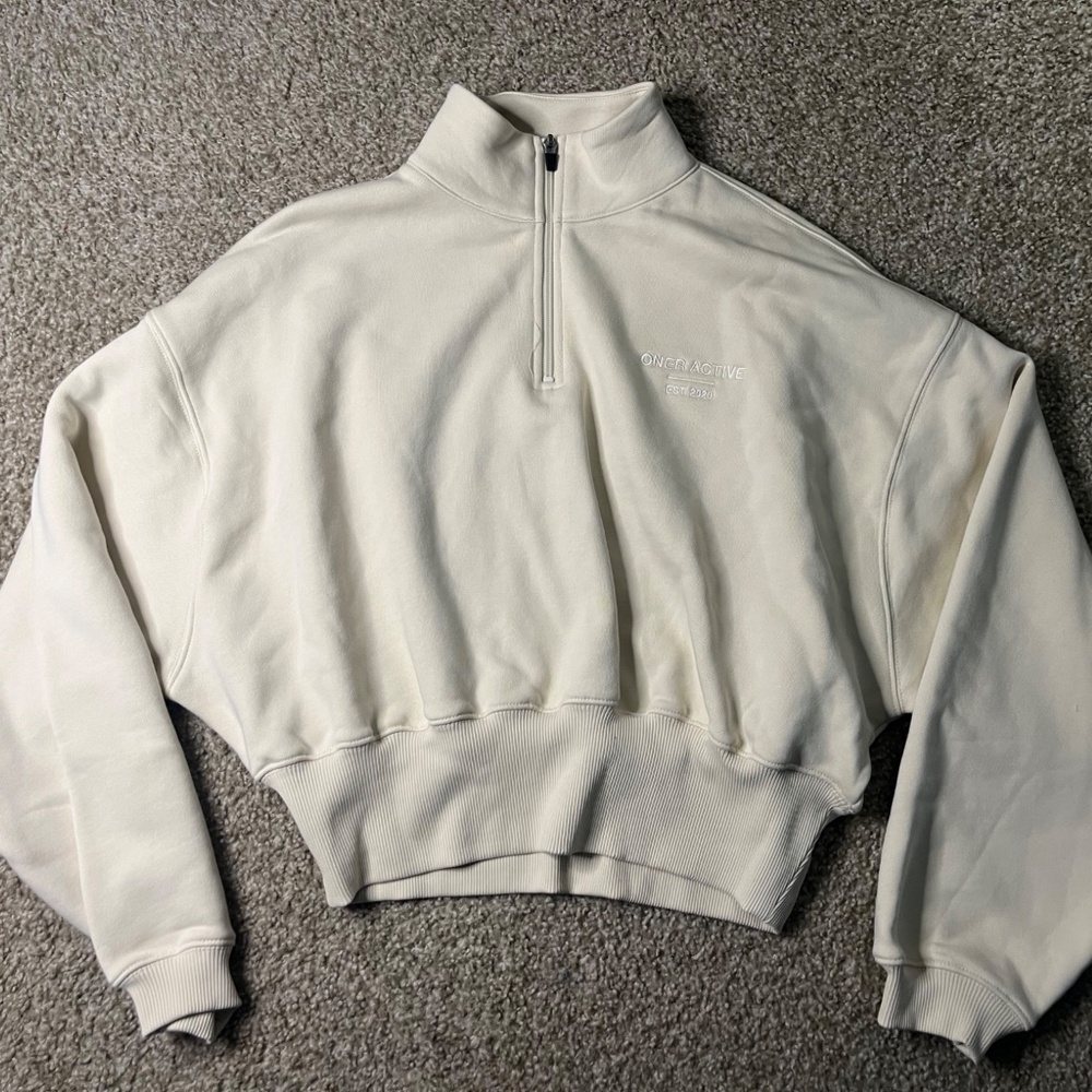 Oner Active “Everyday Half-Zip Cropped Hoodie” – Cream / Off-White – Size Large